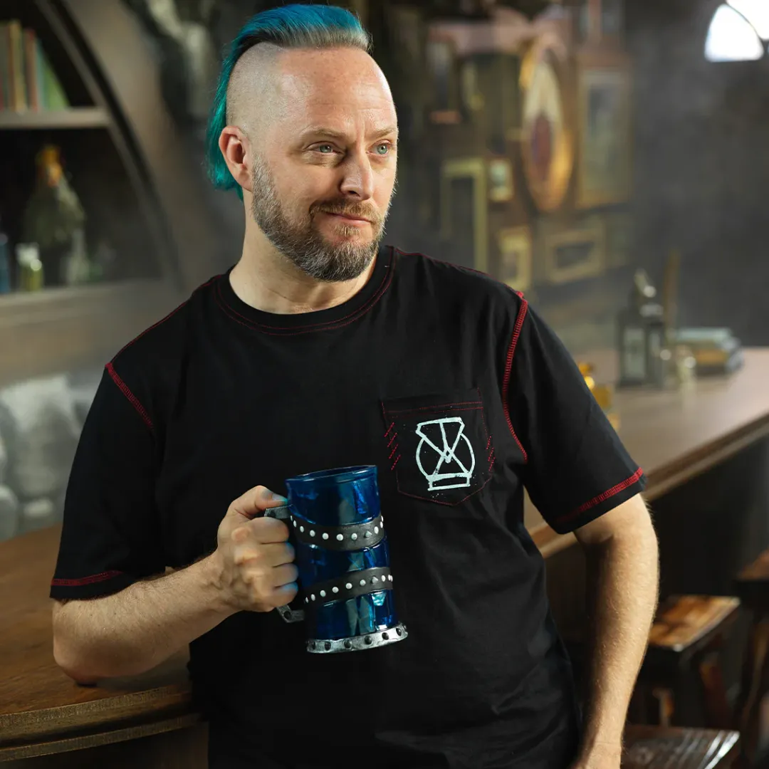 Critical Role Beauty of Exandria: In Motion - Ashton Greymoore Pocket T-Shirt- T-shirts