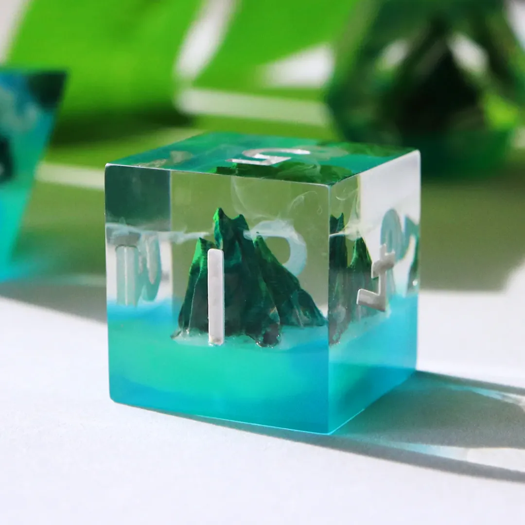 Critical Role The Shattered Teeth Dice Set- Dice And Dice Bags